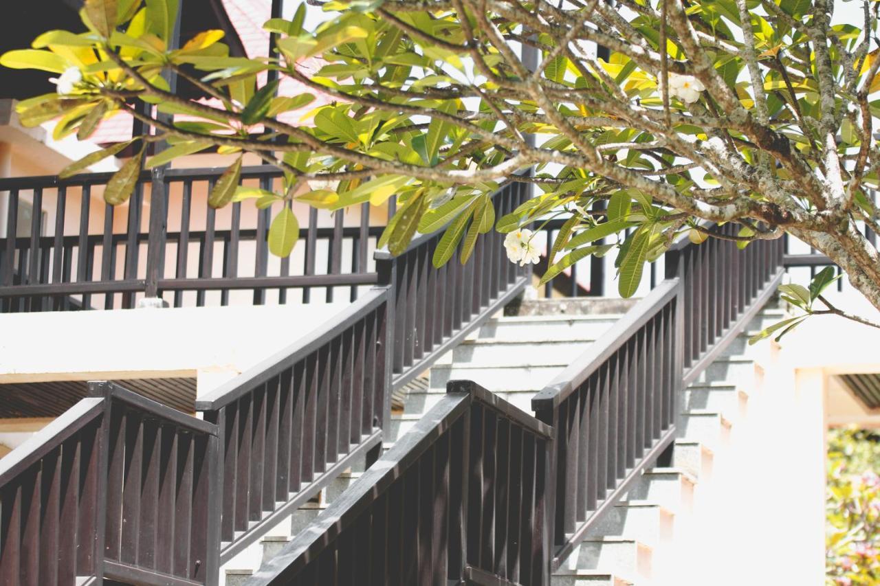 Ndc Resort & Spa Manado Esterno foto